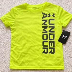 Boys Under Armour Size 4 Shirt NWT